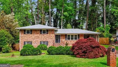 1455 Sanden Ferry Dr, Decatur, GA 30033