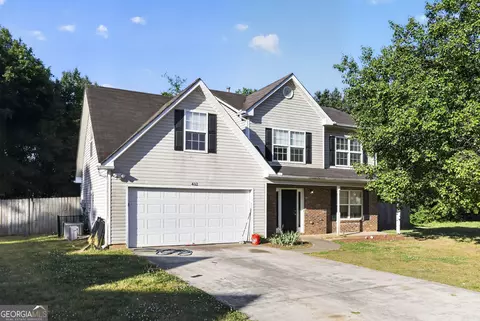 402 Armor Dr, Loganville, GA 30052
