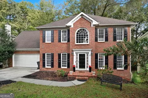 154 Waterloch Ct, Lawrenceville, GA 30043