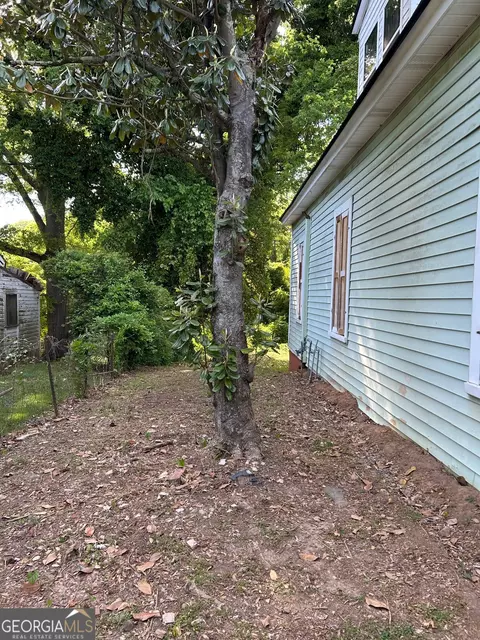Exterior - 303 Grady Ave NE, Rome, GA 30161 photo 3 of 7