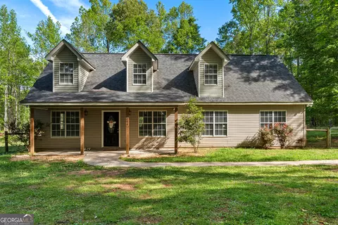6094 Old Zebulon Rd, Concord, GA 30206