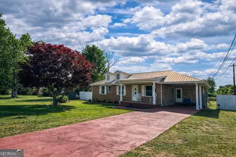 207 Hammerhawk Rd, Griffin, GA 30223