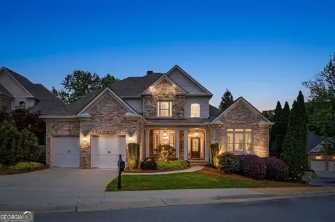 405 Forrest Ln, Gainesville, GA 30501