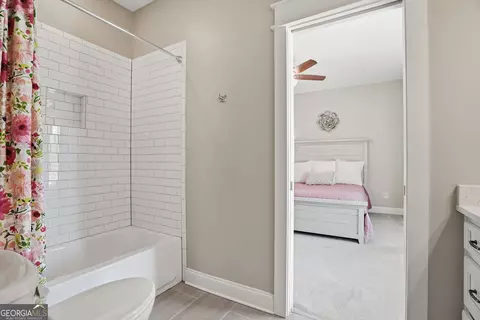 Bath - 110 Brayden Dr, Tyrone, GA 30290 photo 4 of 6