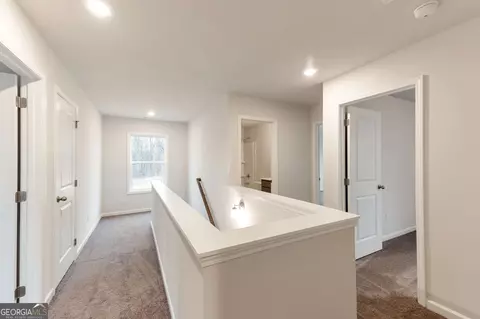 Entry Way - 106 Windmill Ct, Calhoun, GA 30701 photo 2 of 3