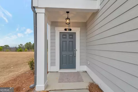 Exterior - 106 Windmill Ct, Calhoun, GA 30701 photo 2 of 3