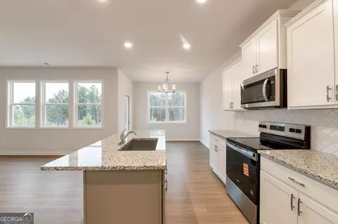 Kitchen - 106 Windmill Ct, Calhoun, GA 30701 photo 1 of 3