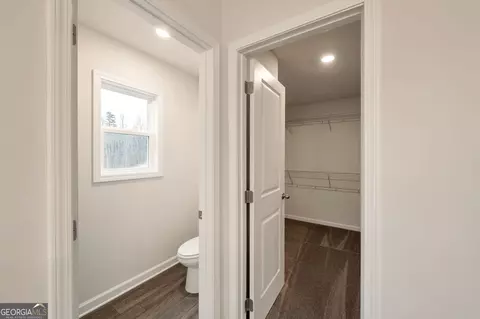 Entry Way - 106 Windmill Ct, Calhoun, GA 30701 photo 3 of 3