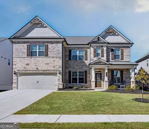 714 Henson Farm Dr, Loganville, GA 30052