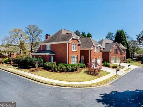 5249 Magnolia Walk Cir, Atlanta, GA 30338