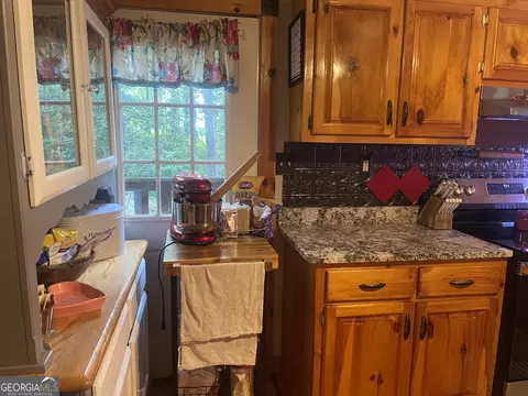 Kitchen - 1307 Creasy Patch Rd, Cornelia, GA 30531 photo 1 of 3