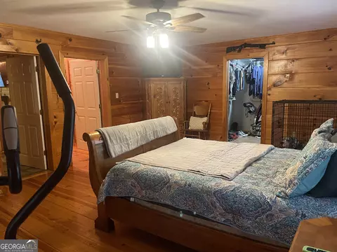 Bedroom - 1307 Creasy Patch Rd, Cornelia, GA 30531 photo 2 of 6