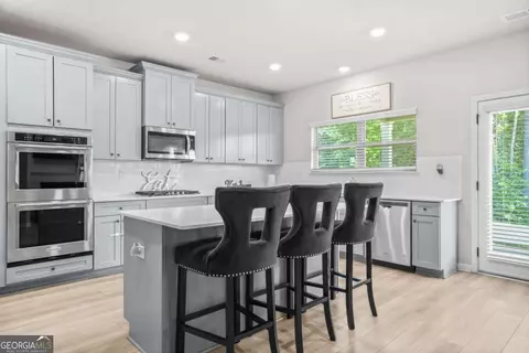 Kitchen - 361 Traditions Ln, Hampton, GA 30228 photo 3 of 4