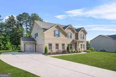 Exterior - 361 Traditions Ln, Hampton, GA 30228 photo 3 of 5