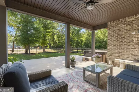 Exterior - 314 Hodge Rd, Perry, GA 31069 photo 7 of 24