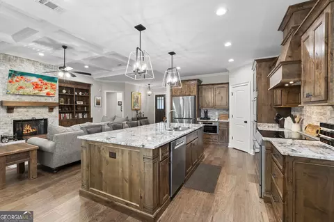 Kitchen - 314 Hodge Rd, Perry, GA 31069 photo 2 of 6