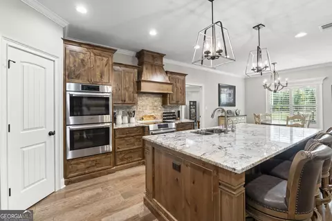 Kitchen - 314 Hodge Rd, Perry, GA 31069 photo 3 of 6
