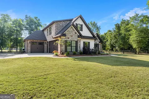 Exterior - 314 Hodge Rd, Perry, GA 31069 photo 2 of 24