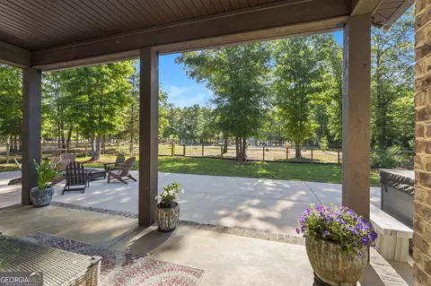 Exterior - 314 Hodge Rd, Perry, GA 31069 photo 8 of 24