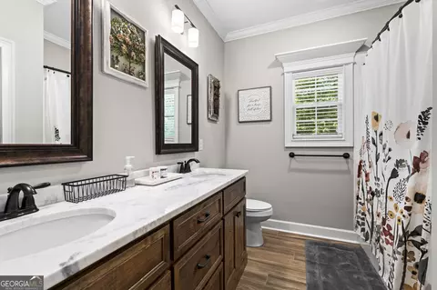 Bath - 314 Hodge Rd, Perry, GA 31069 photo 1 of 10