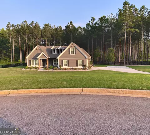 233 Springdale Estates Dr, Senoia, GA 30276