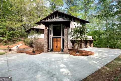 6960 Riverside Dr, Atlanta, GA 30328
