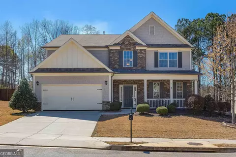 14 Nash Ln, Newnan, GA 30263