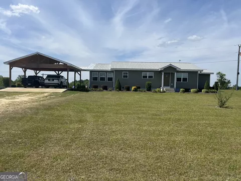 511 Morris Barlow Rd, Eastman, GA 31023