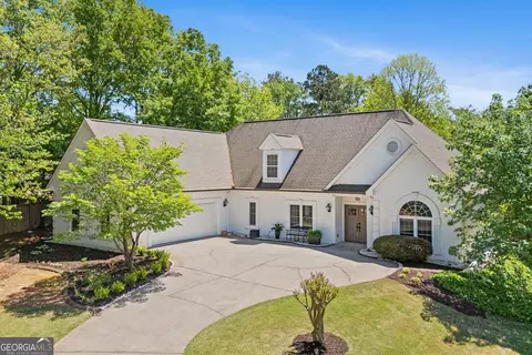 1610 Oakfield Ln, Roswell, GA 30075