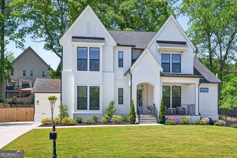 3896 Town Farms Dr, Peachtree Corners, GA 30092