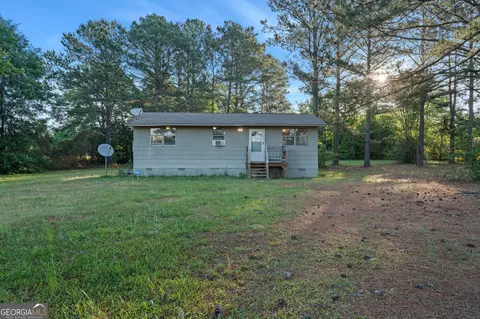122 Dolly Dr, Jeffersonville, GA 31044