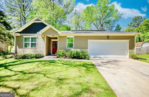 6967 Knollwood Dr, Morrow, GA 30260