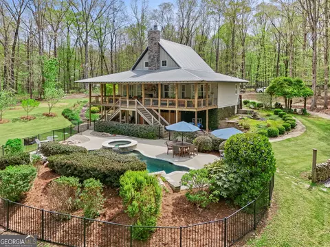 1003 Gray Girls Rd, Senoia, GA 30276