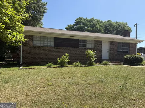 453 Lee Byrd Rd, Loganville, GA 30052