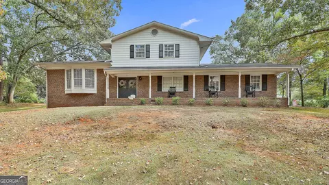 10 Camellia Cir, Newnan, GA 30263