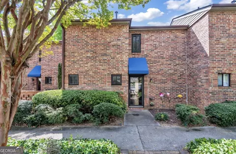 2252 Pernoshal Ct, Atlanta, GA 30338