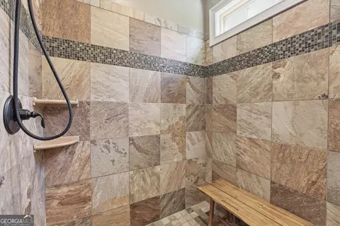 Bath - 162 Timber Ridge Dr, Toccoa, GA 30577 photo 4 of 6