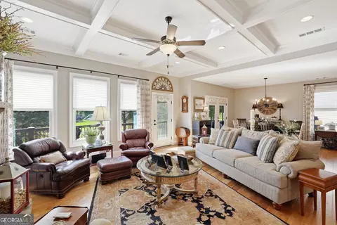 Living - 162 Timber Ridge Dr, Toccoa, GA 30577 photo 3 of 3