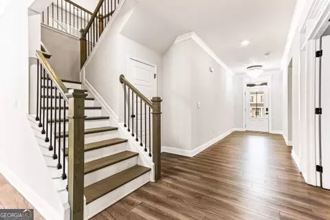 624 Fenwick Park Dr, Lawrenceville, GA 30045