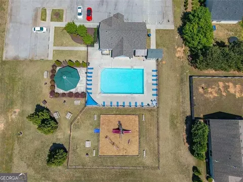 View/Area - 623 Nonsuch Way, Winder, GA 30680 photo 5 of 6