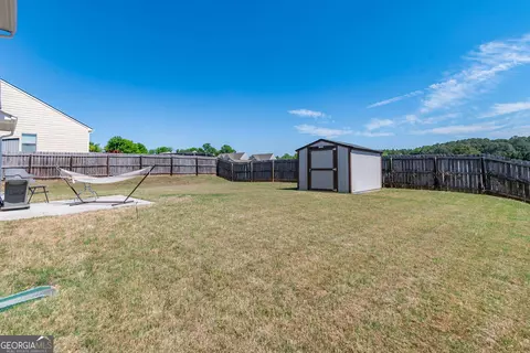 Exterior - 623 Nonsuch Way, Winder, GA 30680 photo 7 of 8