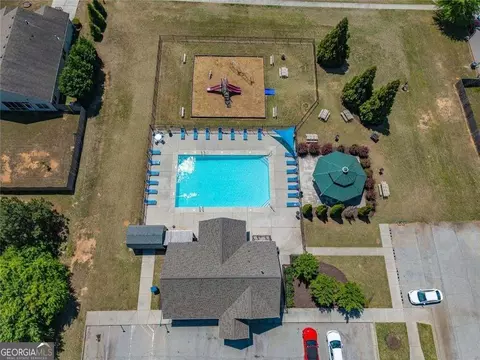 View/Area - 623 Nonsuch Way, Winder, GA 30680 photo 4 of 6