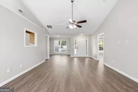 Living - 603 Mcdowell Ln, Bethlehem, GA 30620 photo 4 of 7