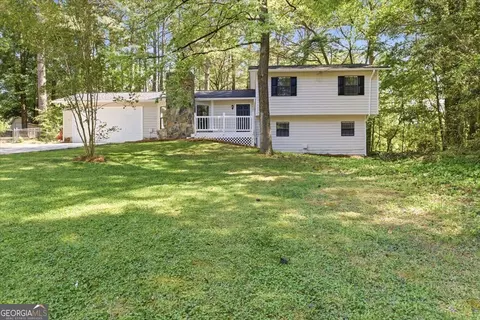 3182 Fireplace Trl, Snellville, GA 30078