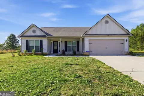2105 Willow Park Dr, Monroe, GA 30655