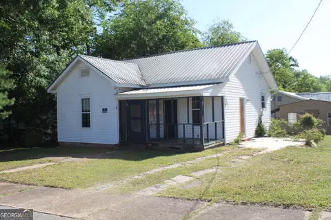 1 Callaway St, Manchester, GA 31816