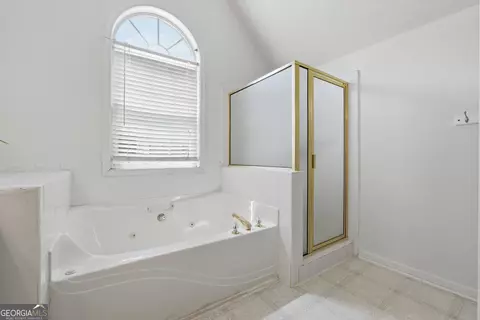 Bath - Undisclosed, Suwanee, GA 30024 photo 2 of 5
