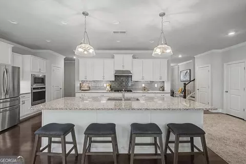 Kitchen - 131 Longleaf Dr, Canton, GA 30114 photo 4 of 5