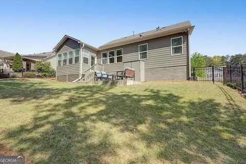 Exterior - 131 Longleaf Dr, Canton, GA 30114 photo 11 of 12