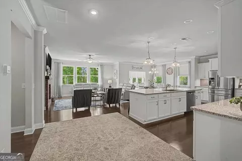 Entry Way - 131 Longleaf Dr, Canton, GA 30114 photo 4 of 10